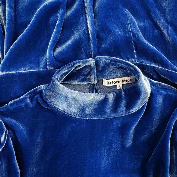 Reformation Silk Burgundy Caspien Color Royal Blue Velvet Puff Sleeve Wr… - Picture 5 of 15